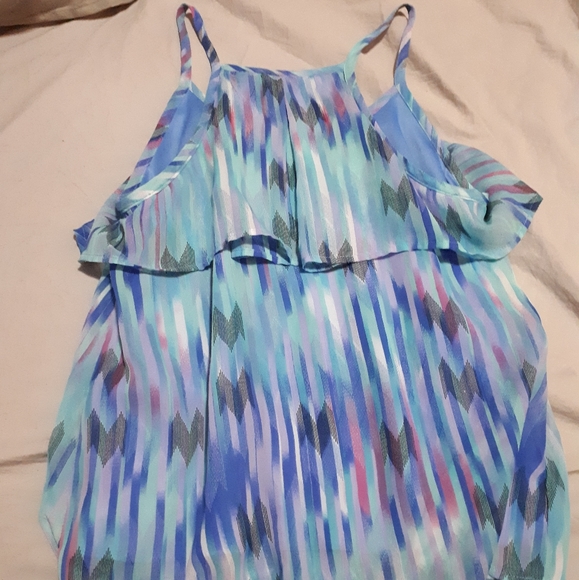 Super cute flowy womens top - Picture 3 of 3